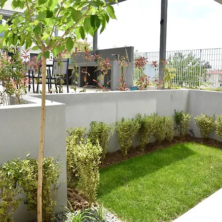 Daire Two Bedroom Tatiana In