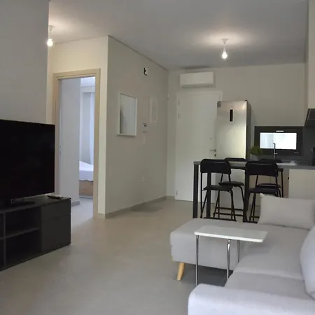 Two Bedroom Tatiana In Daire *