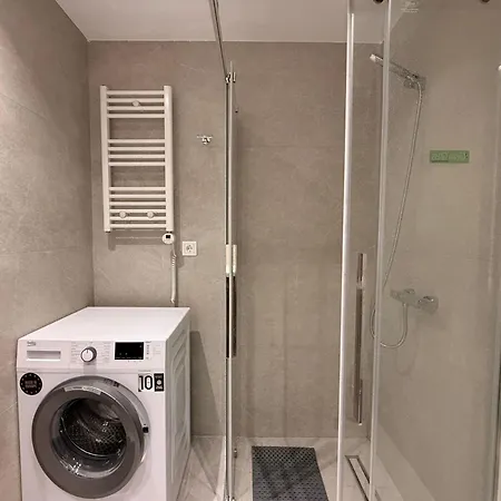 Two Bedroom Tatiana In Daire